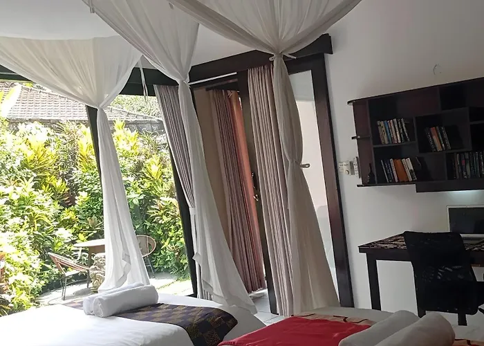 ゲストハウス Private Courtyard - Ambary 4*