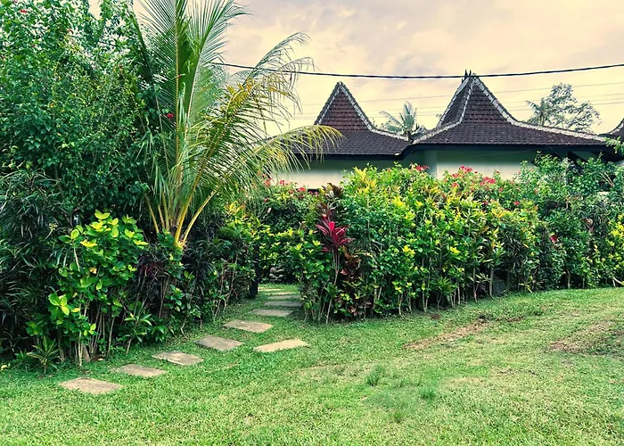 Private Courtyard - Ambary ゲストハウス 4*